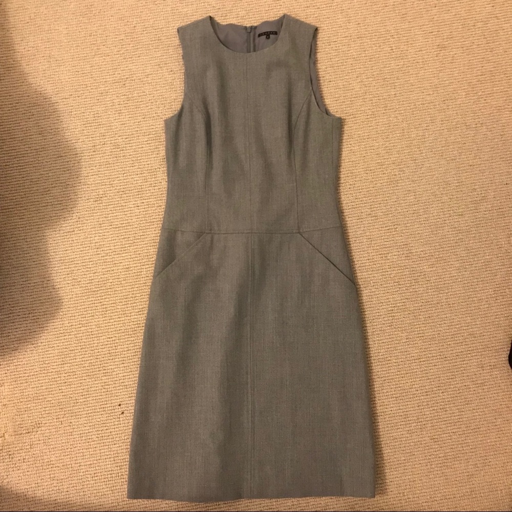 Theory Wool/Lycra Dress With Pockets